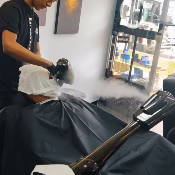 Limpieza facial profesional Fox Black Barber