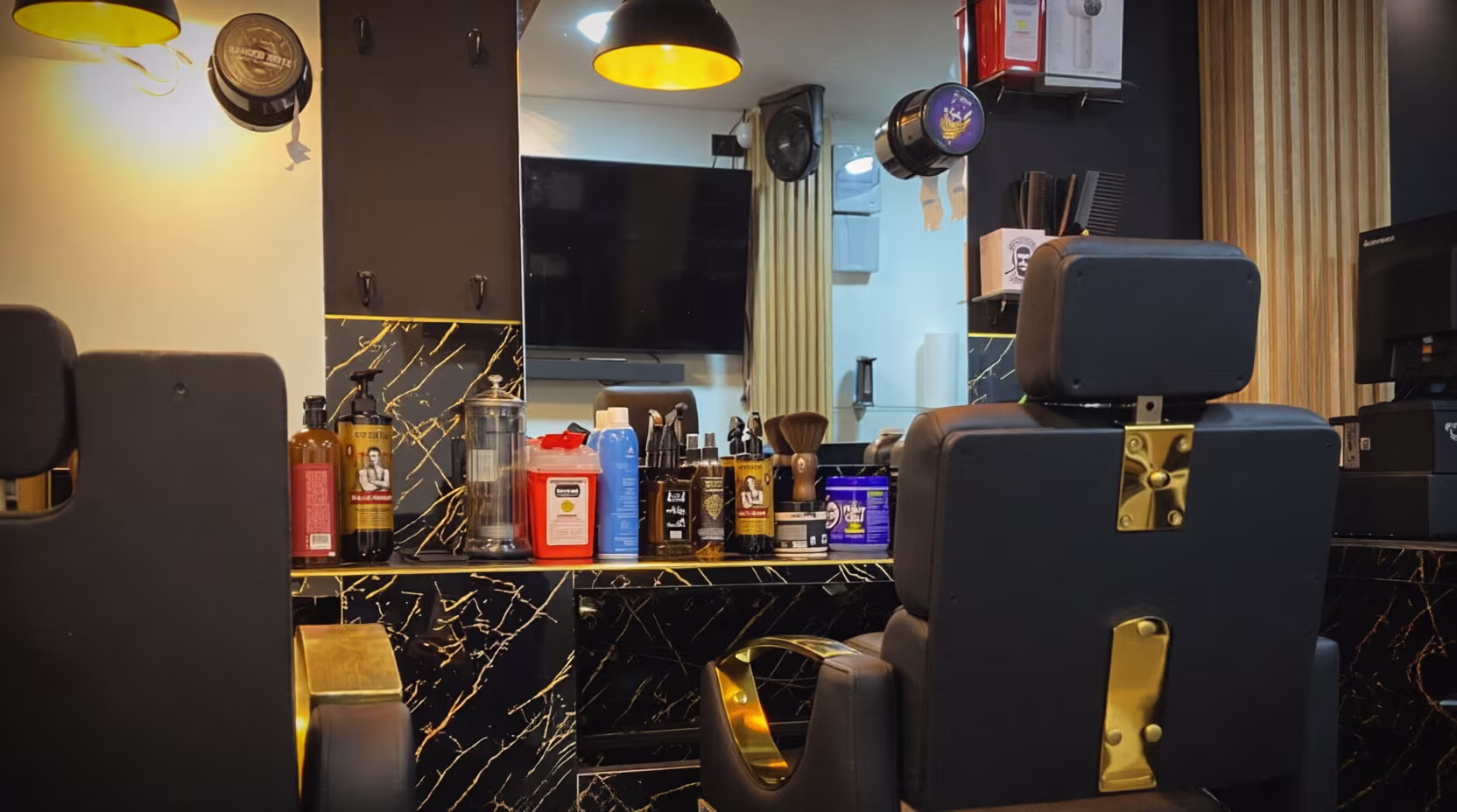 Interior premium de Fox Black Barber